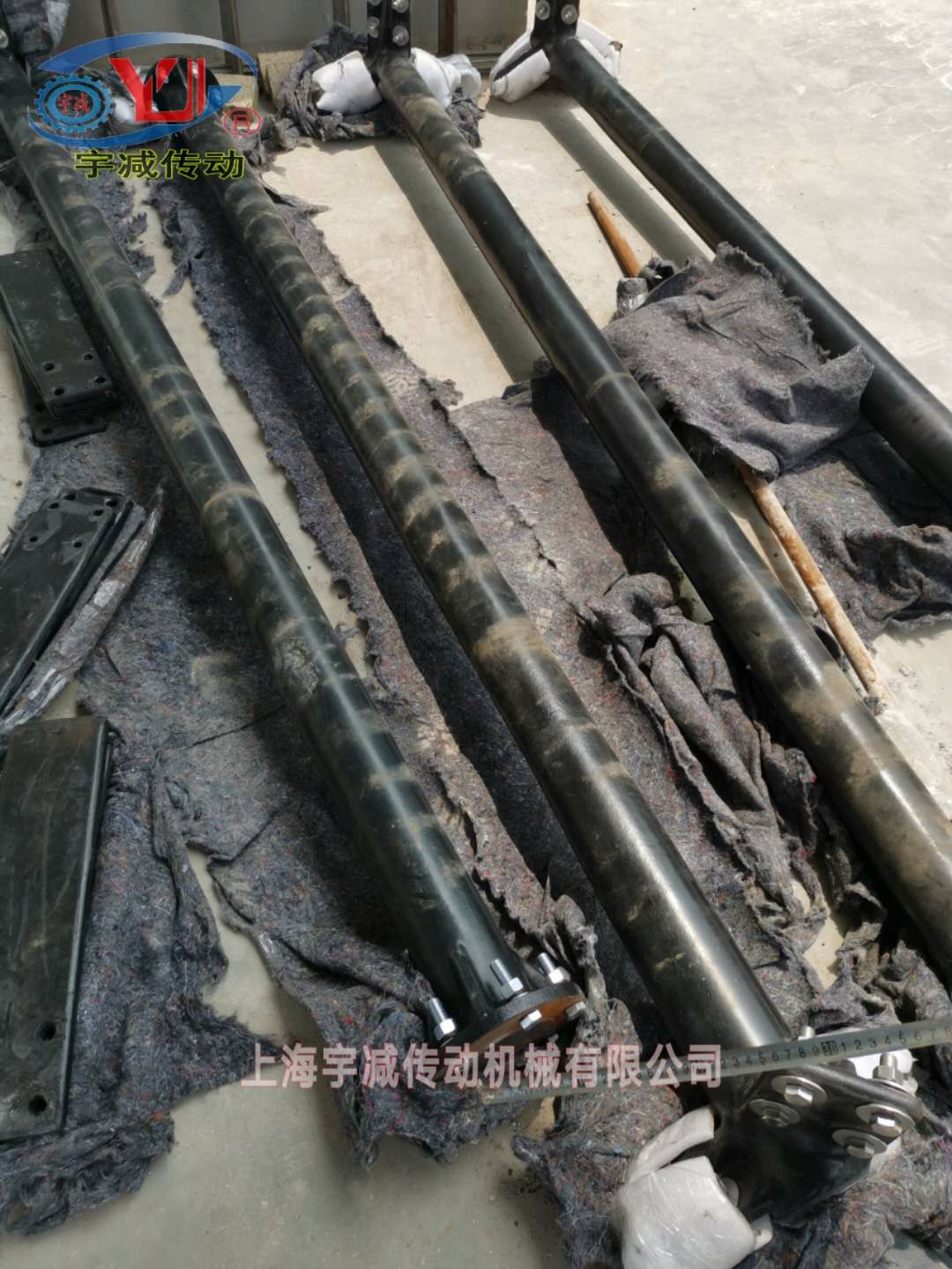 磚廠脫硫攪拌設備現場技術指導安裝，宇減對客戶和產品負責到底