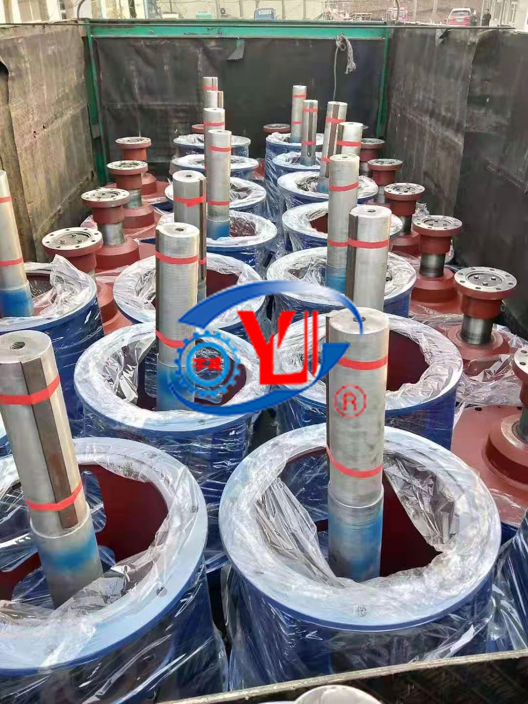 一批攪拌設備發貨，宇減傳動機械研發定制及加工為一體的自動化生產廠家
