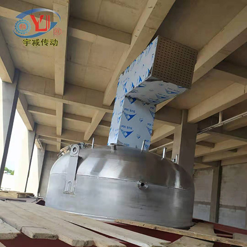 45KW不锈钢医药搅拌设备现场安装调? title=